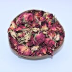 Rosebuds & petal red whole